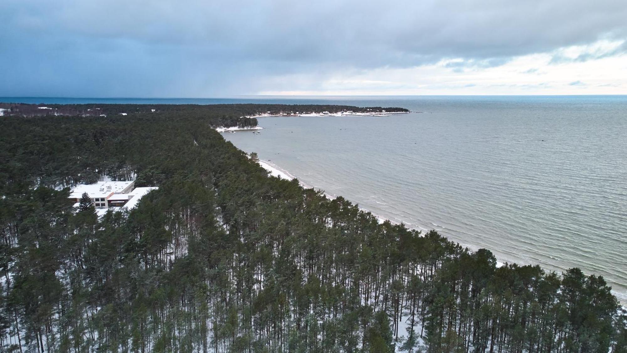 Oeoed Hoetels Lohusalu Leida & Enno Laulasmaa Buitenkant foto